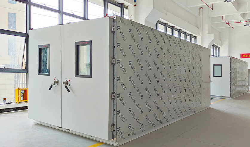 步入式恒温试验箱：机械行业的品质守护者