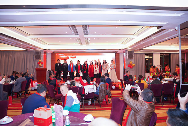 星拓环境试验设备厂家年会2025业务团队表演大合唱 星拓环境试验设备厂家年会2025业务团队表演大合唱